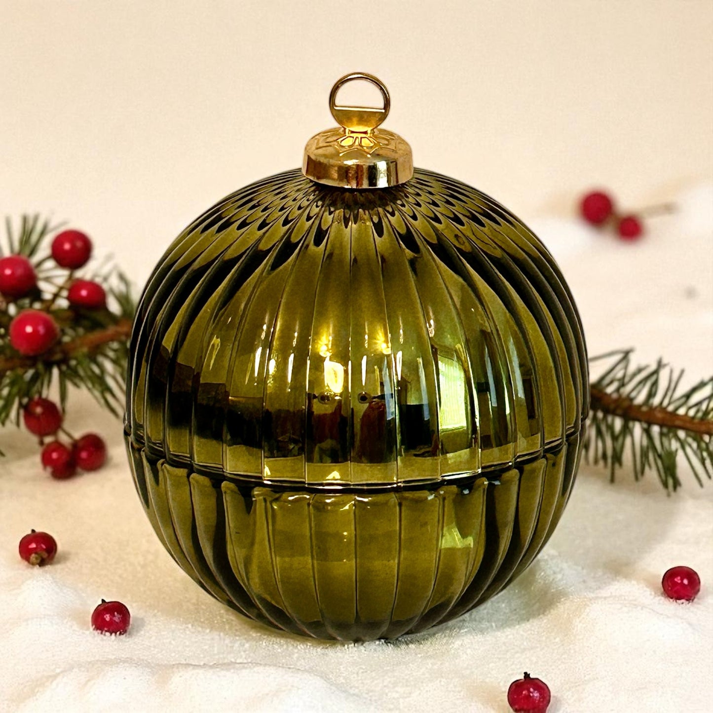 Nordic Spruce - Green Bauble Candle