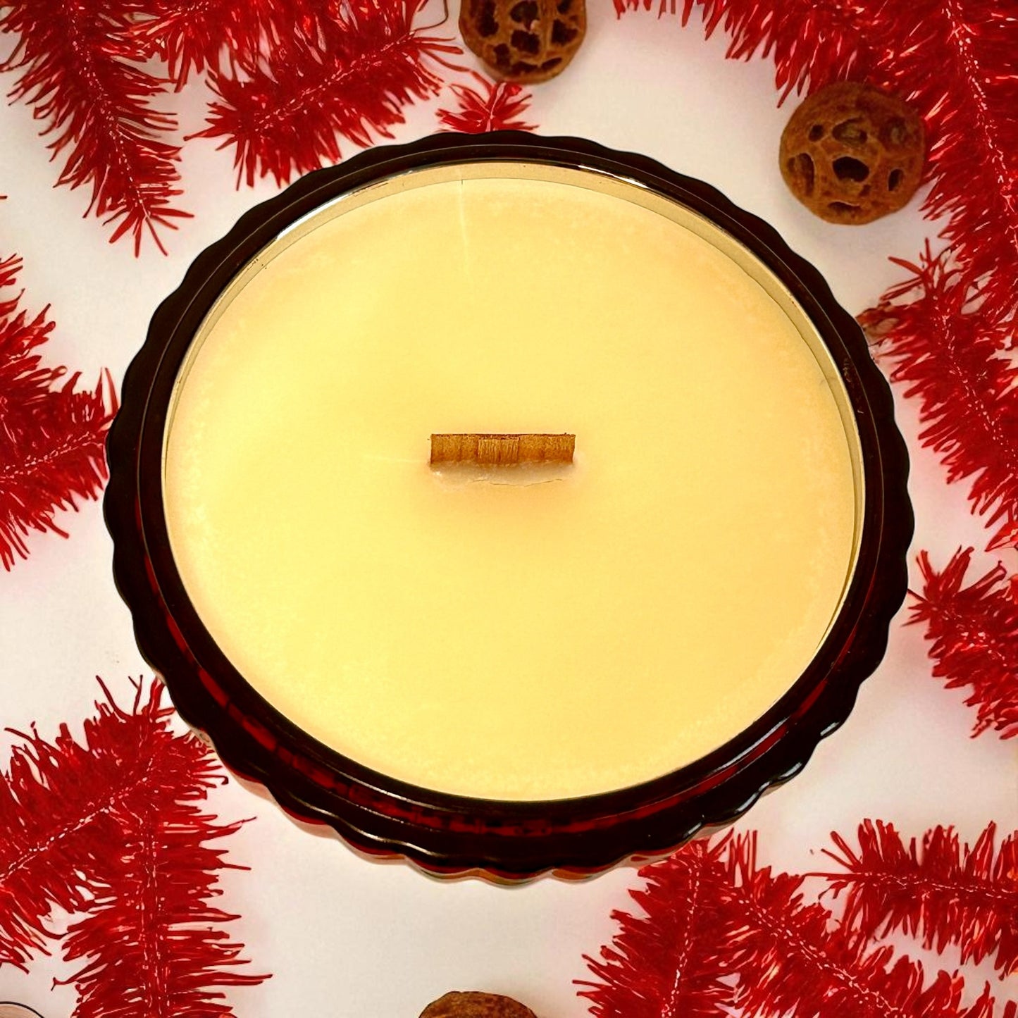 Gingerbread Latte - Red Bauble Candle