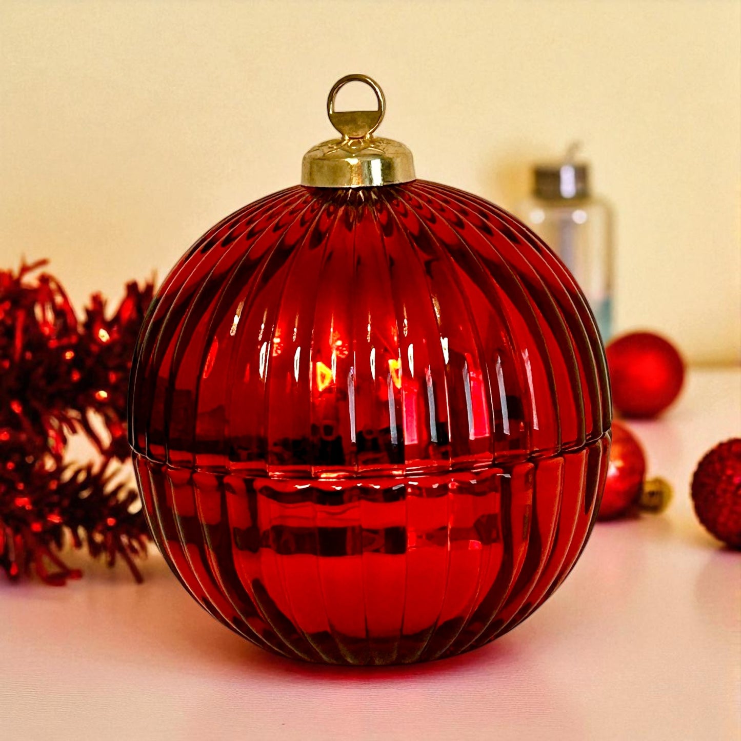 Gingerbread Latte - Red Bauble Candle