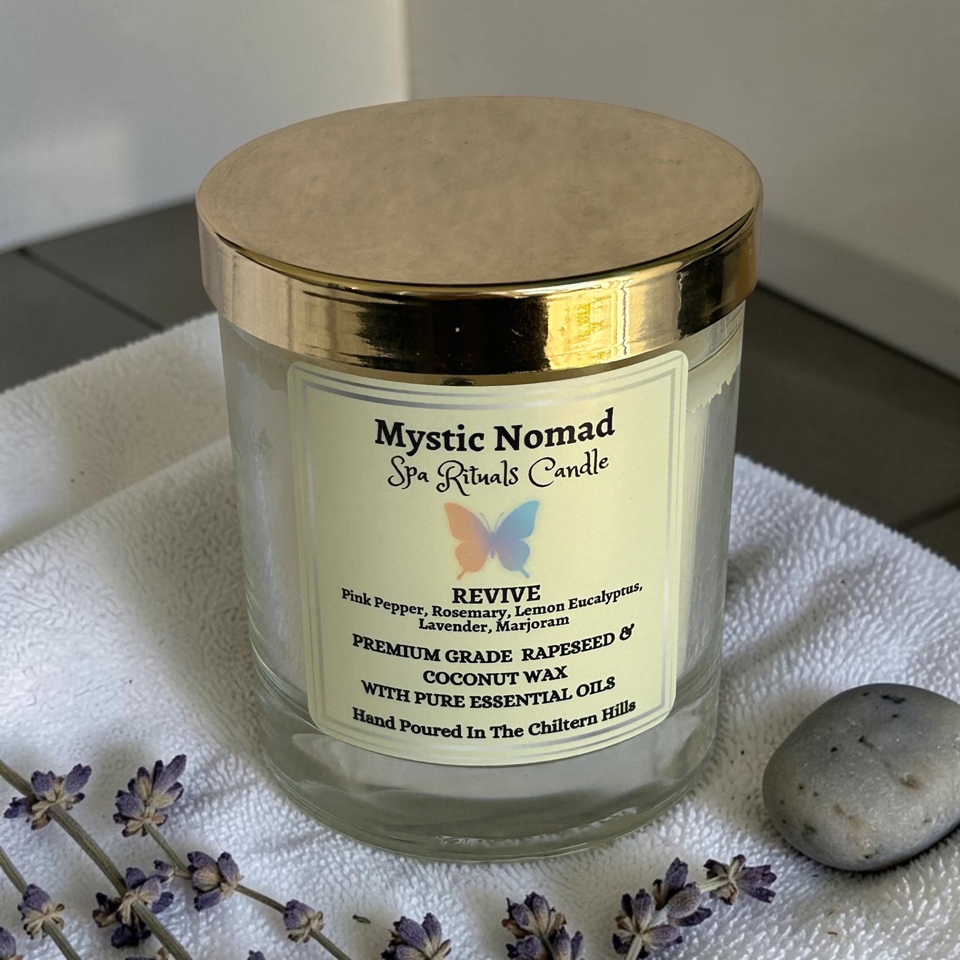 mystic nomad aromatherapy candle revive top view